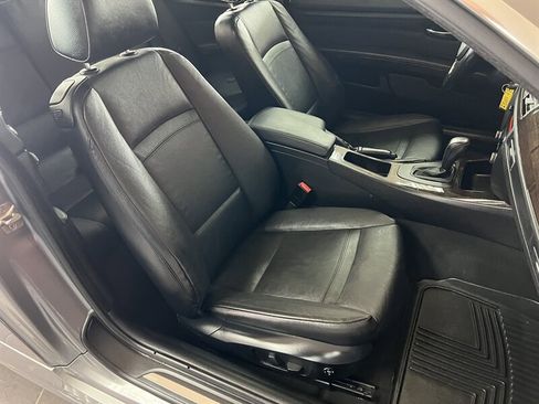 Used 2011 BMW 328i xDrive Coupe image 25