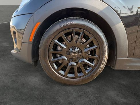 Used 2019 MINI Cooper 2-Door Hardtop FWD image 4
