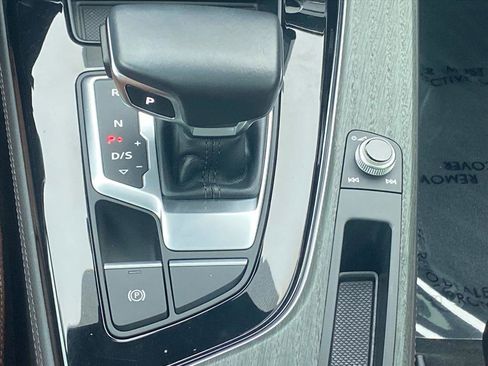 Used 2022 Audi A5 2.0T Premium Plus w/ Premium Plus image 10