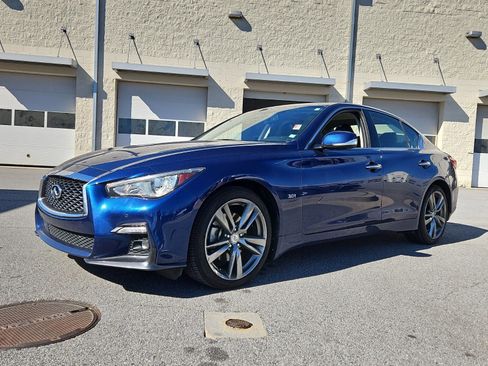 Used 2019 INFINITI Q50 Signature Edition image 1