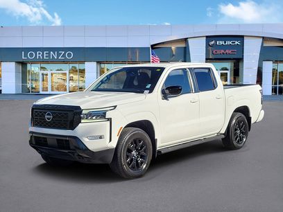 Used 2023 Nissan Frontier SV w/ Midnight Edition Package