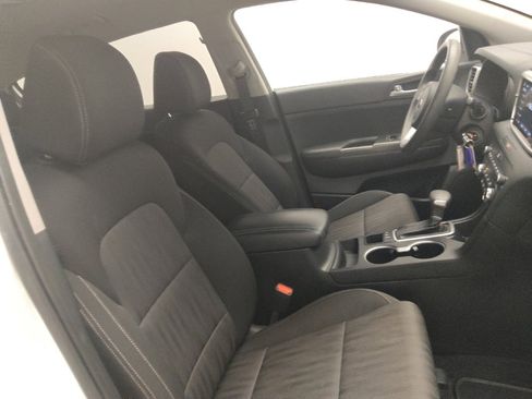 Used 2021 Kia Sportage LX AWD/4WD image 21
