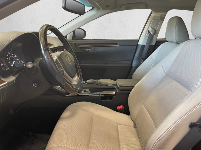 Used 2014 Lexus ES 350 w/ Premium Package FWD image 17