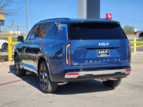 New 2027 Kia Telluride SX image 3