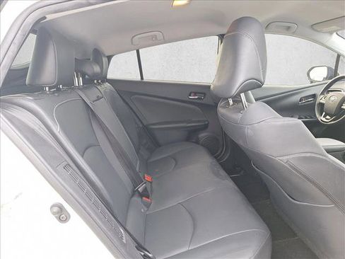 Used 2020 Toyota Prius Prime XLE image 15