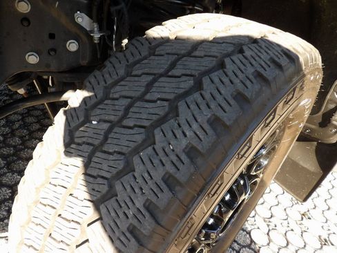 Used 2024 Ford F250 Lariat w/ Lariat Ultimate Package image 25