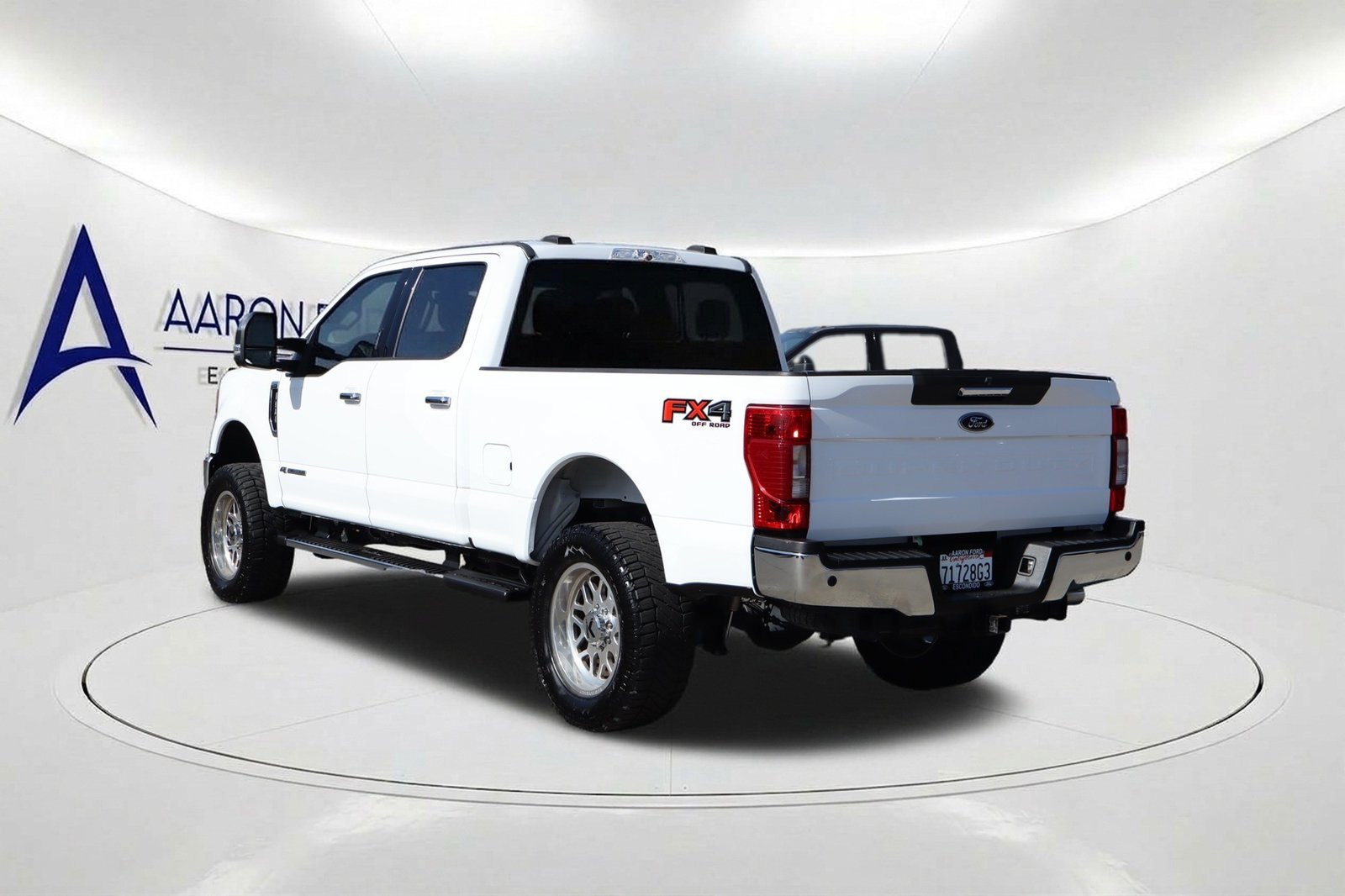 Used 2021 Ford F250 XLT w/ XLT Premium Package AWD/4WD image 7