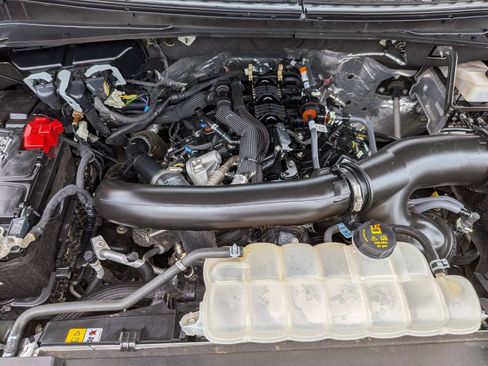 Used 2024 Ford Expedition Limited RWD image 43