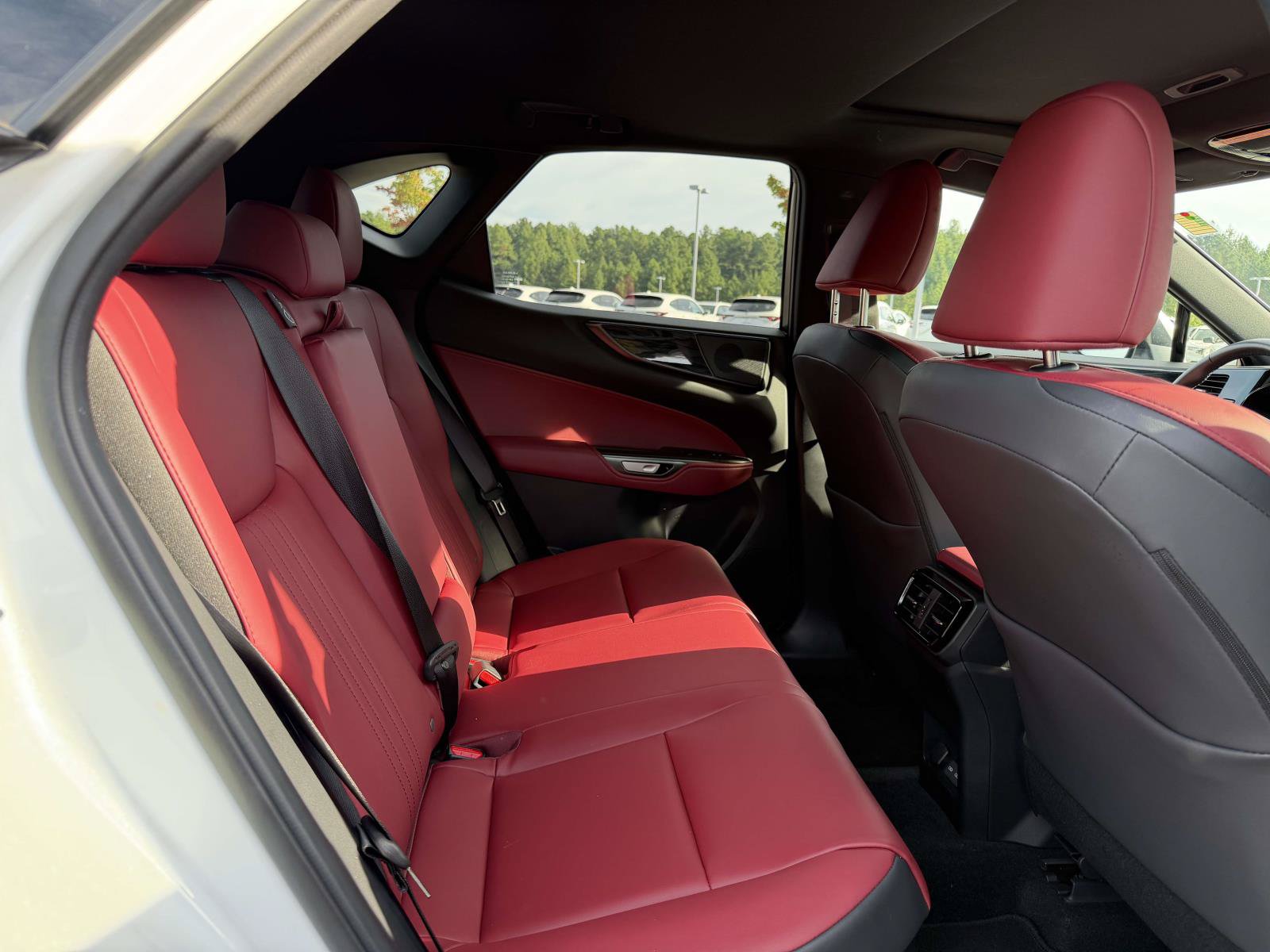 Used 2025 Lexus NX 350h AWD w/ Premium Package image 16
