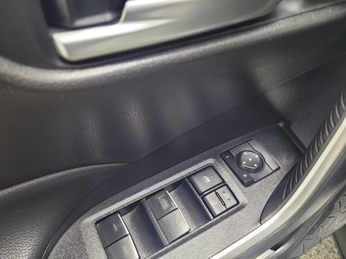 Certified 2025 Toyota RAV4 XLE AWD/4WD image 20