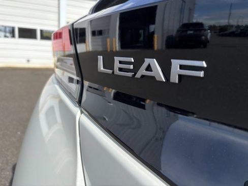 Used 2024 Nissan Leaf SV Plus FWD image 12