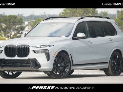 New 2026 BMW X7 xDrive40i w/ M Sport Package