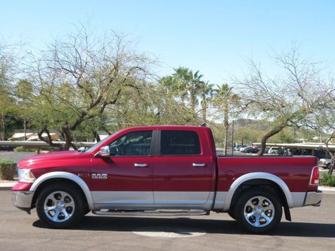 Used 2014 RAM 1500 Laramie w/ Convenience Group image 2