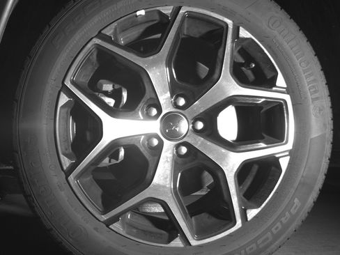 Used 2025 Jeep Compass Limited image 12