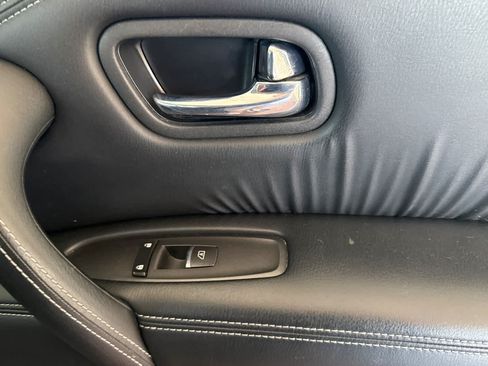 Used 2019 Nissan Armada SL w/ Premium Package AWD/4WD image 19