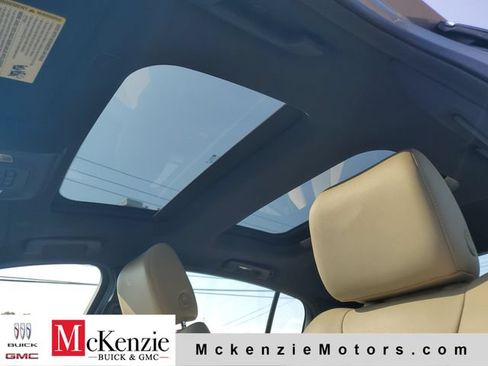 Used 2020 Cadillac CT5 Luxury w/ Sun And Sound Package RWD image 7