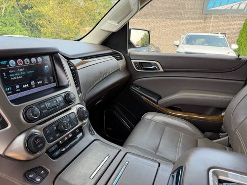 Used 2017 GMC Yukon Denali w/ Open Road Package RWD image 12