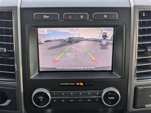 Used 2021 Ford Expedition XLT w/ Cargo Package image 31