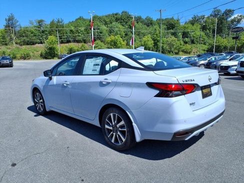 New 2025 Nissan Versa SV w/ Trunk Package image 3