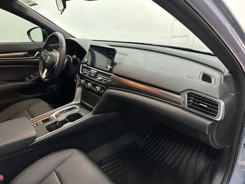 Used 2022 Honda Accord Sport image 25