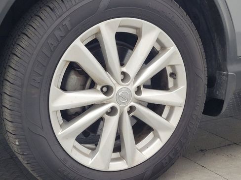 Used 2018 Nissan Rogue Sport SV w/ SV Technology Package AWD/4WD image 31