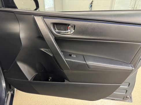 Used 2019 Toyota Corolla SE image 24