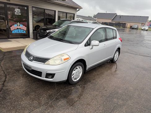 Used 2007 Nissan Versa 1.8 S w/ PWR Pkg FWD image 2