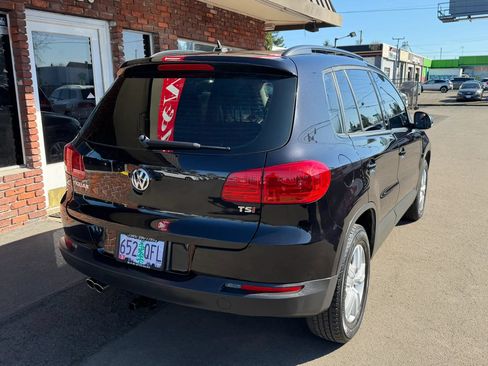 Used 2016 Volkswagen Tiguan S FWD image 3