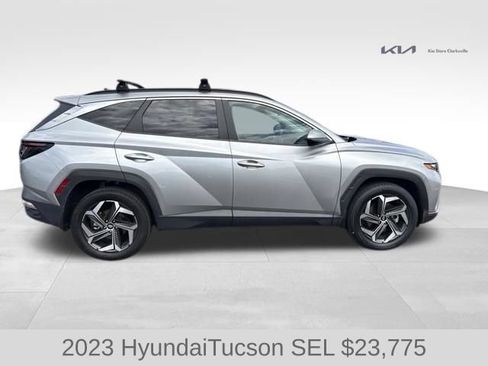 Used 2023 Hyundai Tucson SEL w/ Convenience Package AWD/4WD image 9