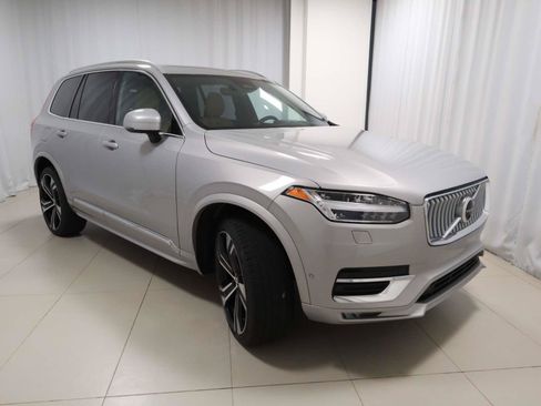 Used 2024 Volvo XC90 B6 Ultimate w/ Protection Package Premier AWD/4WD image 7