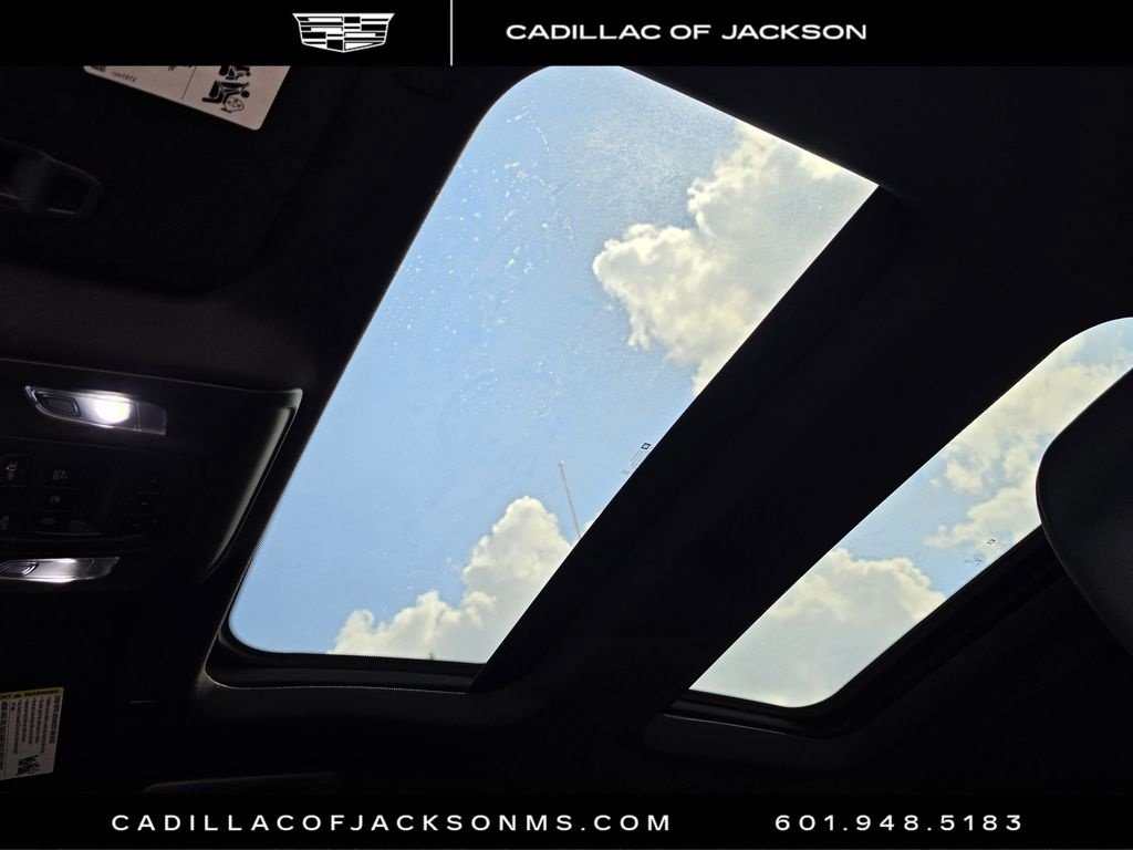 Used 2023 Cadillac CT5 Sport RWD image 12