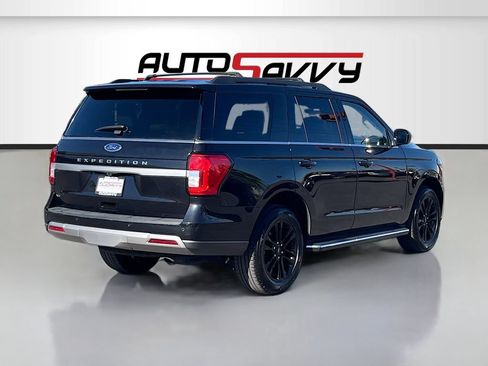 Used 2022 Ford Expedition XLT AWD/4WD image 7