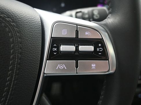 Used 2024 Kia Telluride SX w/ Towing Package image 28