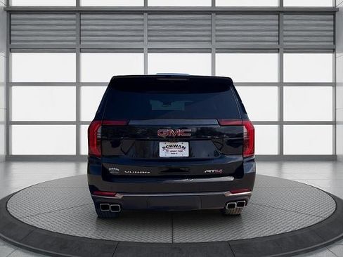Used 2025 GMC Yukon AT4 Ultimate w/ LPO, Floor Liner Package AWD/4WD image 5