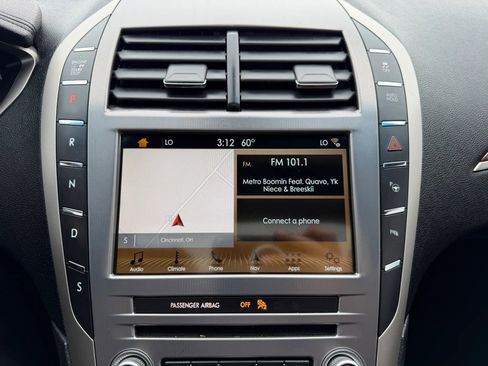 Used 2017 Lincoln MKZ Reserve w/ Technology Package FWD image 19