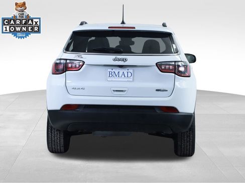 Used 2025 Jeep Compass Latitude image 11