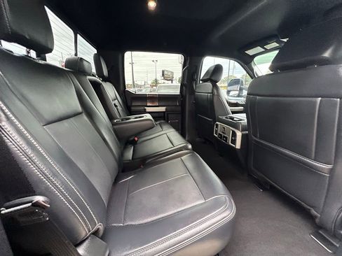 Used 2022 Ford F250 Lariat w/ Lariat Value Package image 21