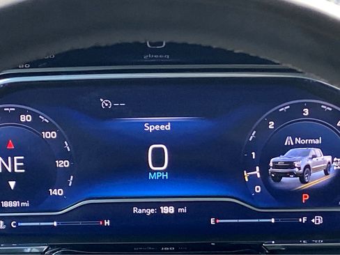 Used 2024 Chevrolet Silverado 1500 LT Trail Boss w/ Protection Package image 5