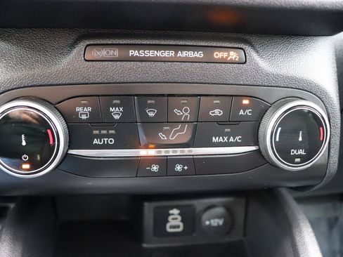 Used 2025 Ford Escape Active AWD/4WD image 33