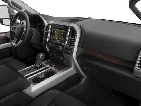 Used 2017 Ford F150 Lariat w/ Equipment Group 502A Luxury RWD image 11