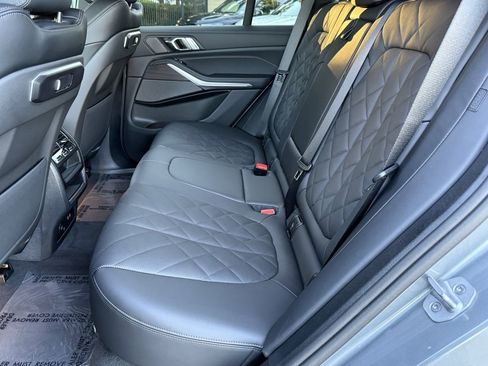 Used 2026 BMW X5 sDrive40i w/ Premium Package image 32