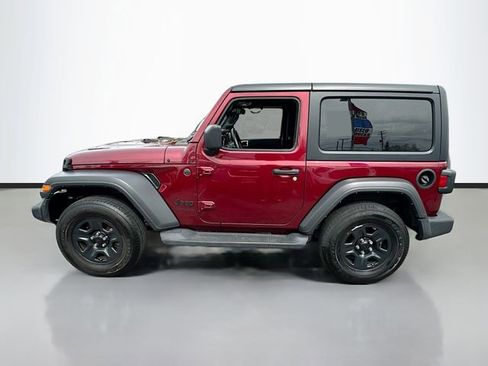 Used 2022 Jeep Wrangler Sport image 9