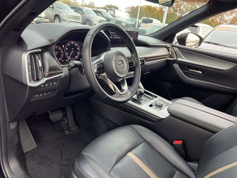 Used 2025 MAZDA CX-70 3.3 Turbo w/ Premium Plus Pkg image 17
