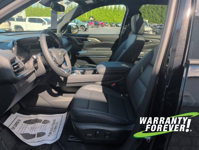 New 2027 Chevrolet Traverse LT w/ Sun and Wheel Package AWD/4WD image 14
