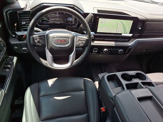Used 2024 GMC Sierra 1500 SLT AWD/4WD image 11