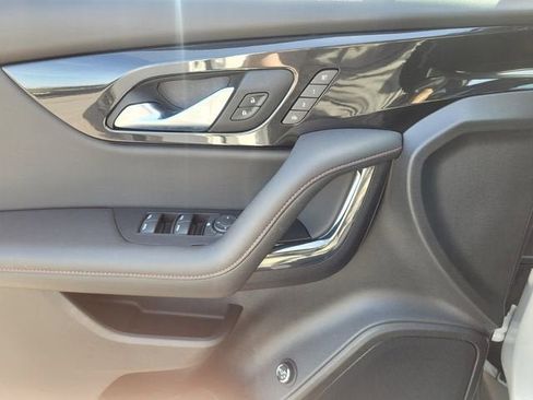 Used 2023 Chevrolet Blazer RS w/ Driver Confidence II Package image 28