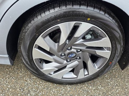 Used 2025 Subaru Legacy Limited image 6