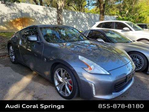 Used 2013 Nissan 370Z Touring w/ Sport Pkg image 10