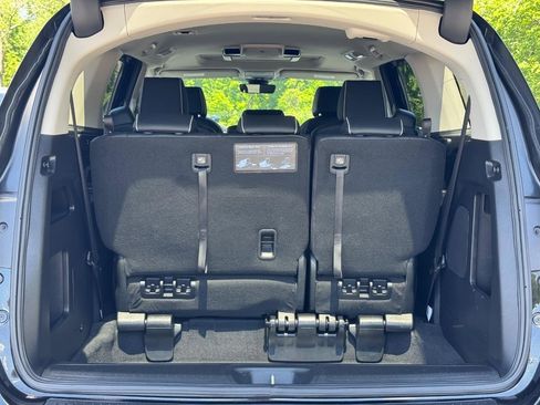 Certified 2026 Honda Odyssey Elite image 5