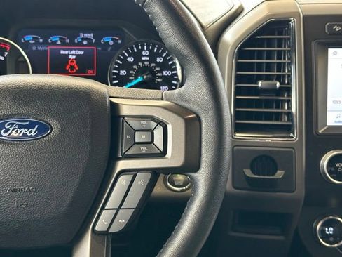 Used 2020 Ford Expedition XLT w/ Equipment Group 202A AWD/4WD image 11